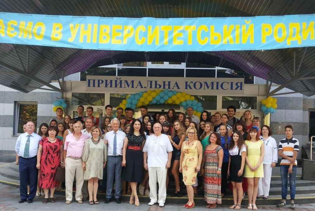 початок навчального року університет "Україна"